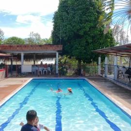 El Trapiche hospedaje y restaurante, готель у місті Прадо