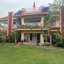 Golden Villas, hotel a Rewāri