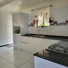 6 Guest Home