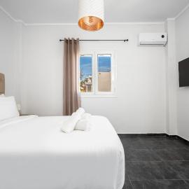 Athenean Sea Breeze, hotel a Vari