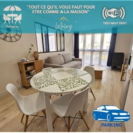 Saint-Martin, centre-ville, parking, terrasse，位于米洛的酒店