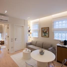 Villa Matias - Suites and Apartments، فندق في كورتشي