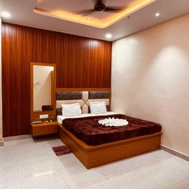 Hotel shri Sudama, hotel v mestu Ambikāpur