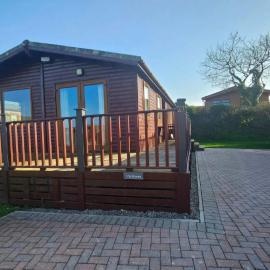 Meadow View - Luxury Lodge Escape، فندق في إلفراكومب