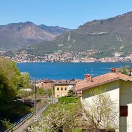 Casa Fiocco vista Lago, hotel v destinaci Pisogne