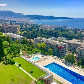 Studio in a luxury community