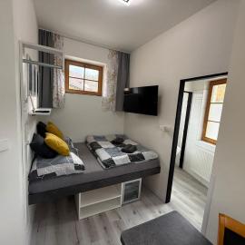 Garsoniéra s výhledem na zámek, hotel in Vimperk
