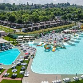 바르돌리노에 위치한 호텔 Estivotravel on Camping Cisano San Vito