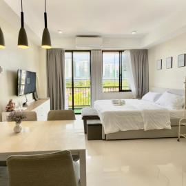 Suite Escape Mactan , condo with balcony near Mactan Newtown and Mactan Airport, hotel em Mactan