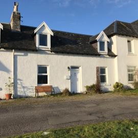 Auchgoyle Bay Cottage, hotel v mestu Minard
