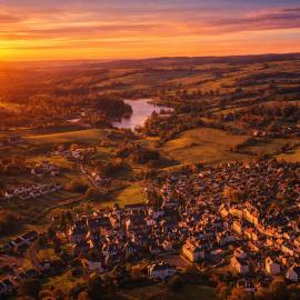 Hautes Pierres de Mauriac 8 personnes, Puy Mary, Salers, Cantal、モーリアックのホテル