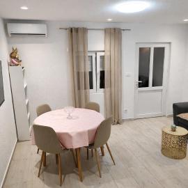 Jovan Apartman Igalo