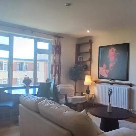 Bright 2BDR Sandymount Apartment Near Sea