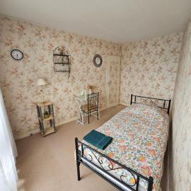 Chambre chez particulier centre-ville Montluçon gare à 20 min pied