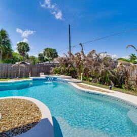 Jump Into Fall at This Cozy Gem w/ Private Pool!