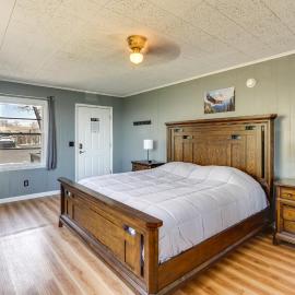 Lake Ozark Couples' Retreat for Shootout Weekend
