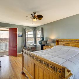 Unit 2: Pool, Lake & View! Studio By Bagnell Strip