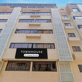 Super Townhouse Vadodara Railway Station Road Formerly Hotel Raajpath, ξενοδοχείο σε Βαντοντάρα