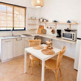 Afroditi Junior Suites, hotel in Archangelos