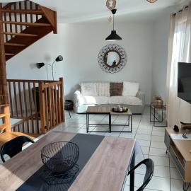 la dent du loup gîte à Noyarey, proche de Grenoble, garage gratuit, climatisation, hotel i Noyarey