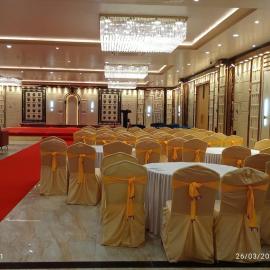 Shreeja Central, hotel in Bhawānipatna