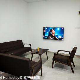 Cem Miri Homestay 2, hotel in Miri
