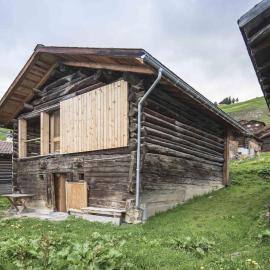Stylish architects hut ski lift, hotel a Mutten