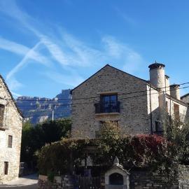 Apartamento Pirineo de Huesca - Cañón de Añisclo, hotel u gradu Buerba