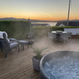 Bergen में, होटल Nyoppusset - Sjøutsikt - Kajakker - jacuzzi