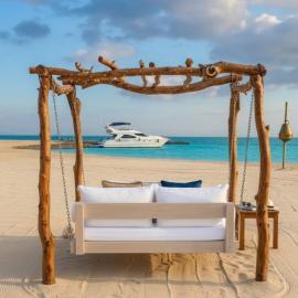 Stylish 1BR Chalet Private Beach & Pools Princess Resort