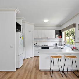 Quiet & Spacious Family-friendly 3BR 2Bath Home, hotel a Croydon