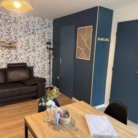 Les meublés de Louis-Marie, 2 appartements indépendants pour 4 personnes, 8 personnes au total, proche du Puy du Fou, hotel a Saint-Amand-sur-Sèvre