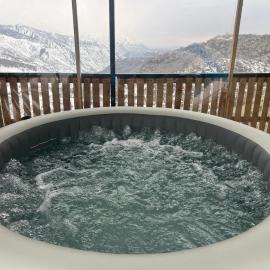Bardzunq Garden Resort, hotel a Goghtʼ