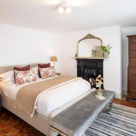 Modern Flat on the seafront Exmouth, Hotel in Exmouth