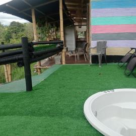 cabaña típica cafetera familiar tipo glamping, jacuzzi