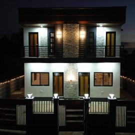 EL JAE'S Guesthouse 3 bdrms 10-15pax