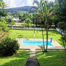 Casa em Guapimirim, hotel en Guapimirim