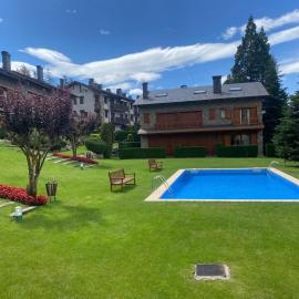 La Cerdaña, tu escapada perfecta en la montaña, hotel v destinaci Llivia