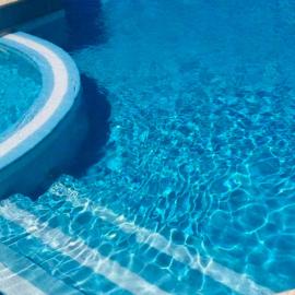 PEPEROSA Rooms and Events - Peaceful countryside escape with pool, private parking, just minutes from the sea, Anzio and Nettuno, khách sạn ở Nettuno