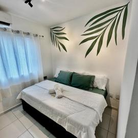Studio with Garage 5 min from Airport