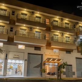 ALOJAMIENTO CENTENARIO, hotel in Corrientes