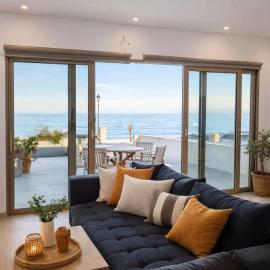 Waves Beachfront Apartment