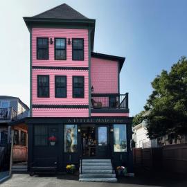 A Little Mad Stay Downtown Bar Harbor, Free Parking, Leave Car, Walk Everywhere
