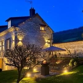 La Folie Giverny - Villa Premium - 3 Suites VIP - 8 Pièces 150M2- Centre Village - Maison privatisée -Jardin paysagé - Parking-