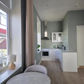 Studio apartment in the city center, beautiful sea view – hotel w mieście Stord
