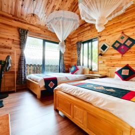 River mountain view homestay