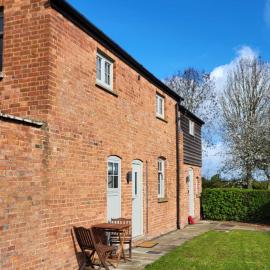 Gardeners Cottage Apartment