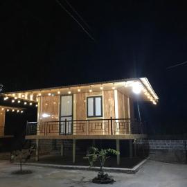 Homestay Mường Lò Corner and Hot mineral springs ''FREE'', hotel i Văn Chấn