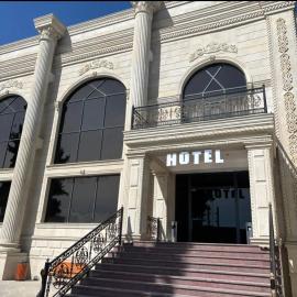 Grand Teatro Hotel, khách sạn ở Ganja