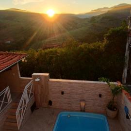 Casa Completa com piscina e vista para a natureza, Hotel in Bananal